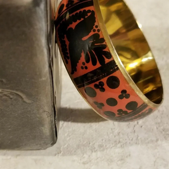 India Brass Bangle Bracelet with Black Orange Red Peace Dove Olive Branch Design - Picture 4 of 6